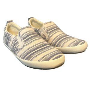 Taos Dandy Blue and Cream Stripe  Slip On Comfort Walking Sneaker Size 11
